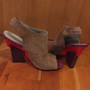 Calvin Klein Gillian’s K Suede Shoe